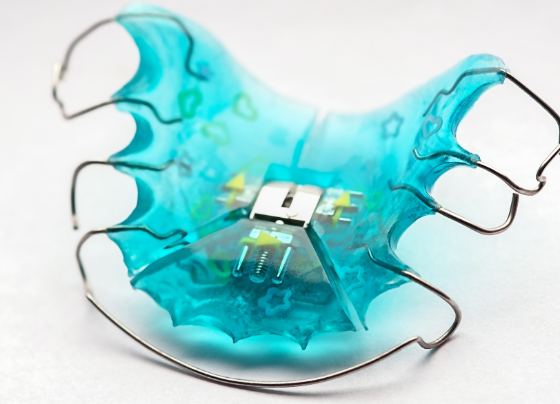 床矯正｜かながわ歯科